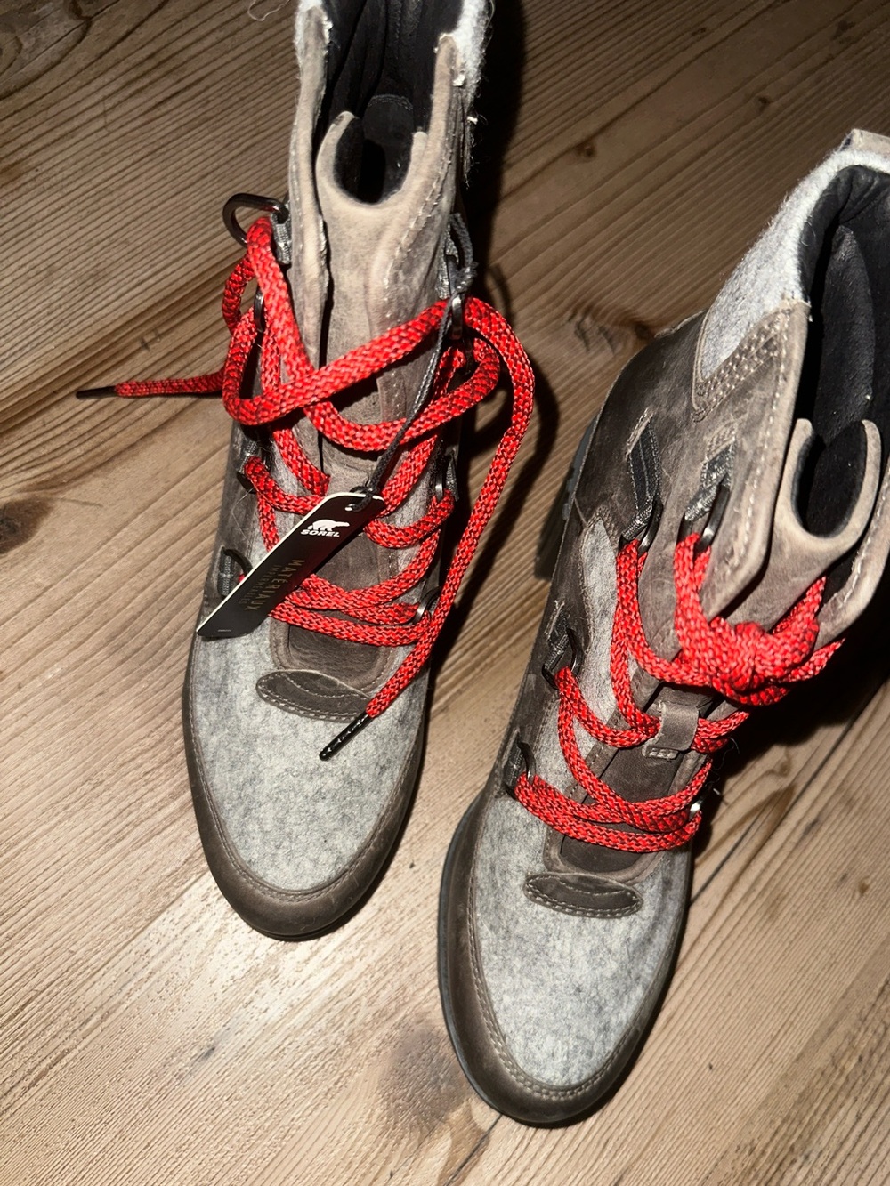 Sorel Gray Felt Ankle Boots with Red Laces